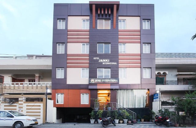 Hotel Janki International