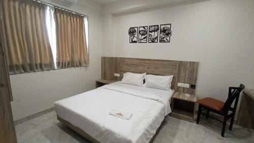 Hotel Jay Palace Inn