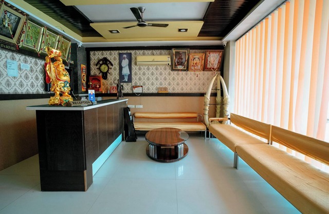 Hotel Jinendra Inn