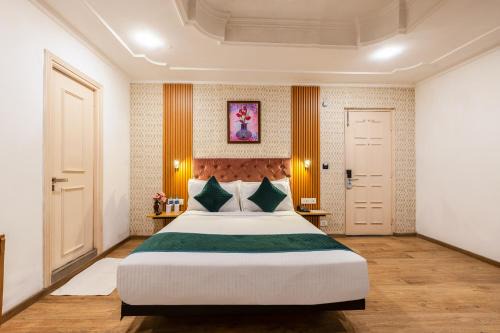 Hotel JP International