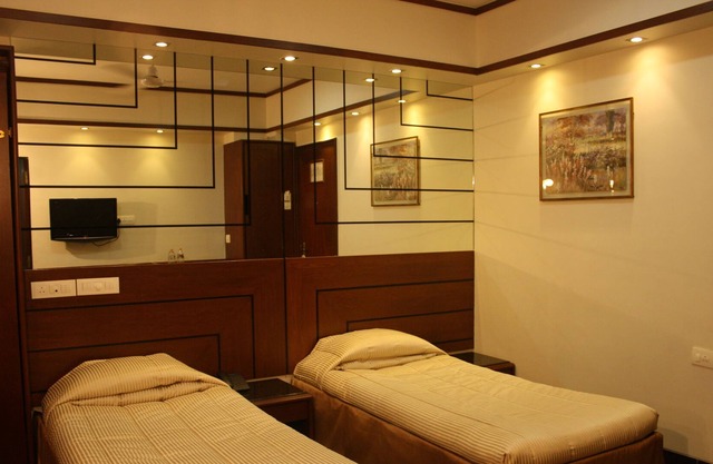 Hotel Karl Residency