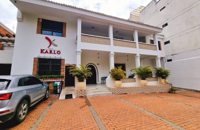 Hotel Karlo