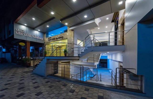 Hotel Karuna Residency