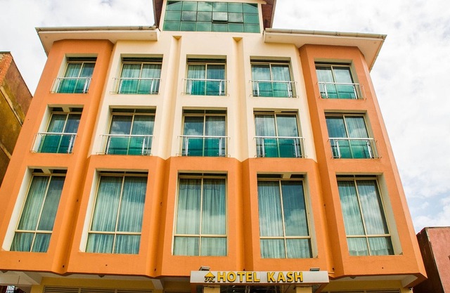 Hotel Kash Masaka Road