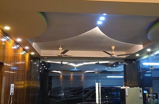 HOTEL KCR GRAND