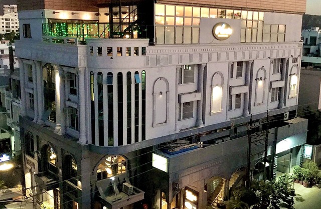 Hotel Kings Corner