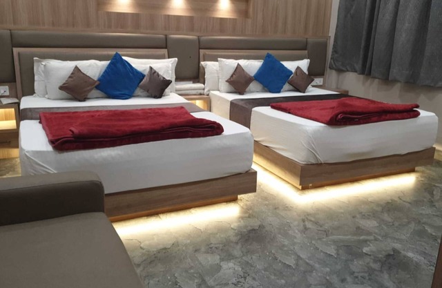 Hotel Kingsway By GRB