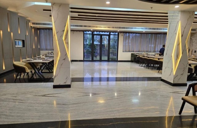 Hotel KNG Grand