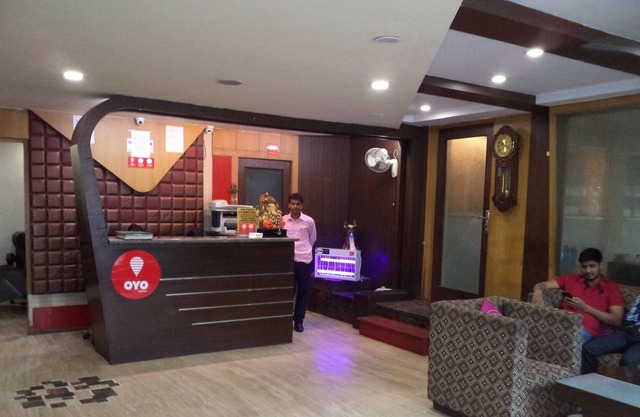 Hotel Kochar Plaza