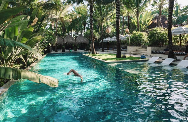Hotel Komune and Beach Club Bali