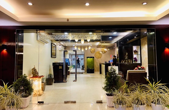 Hotel KRC Palace