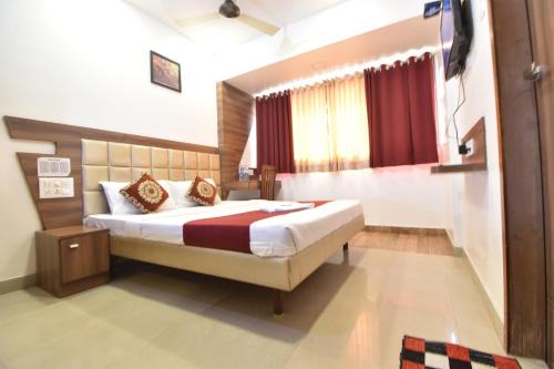 Hotel Krishna Leela kamothe