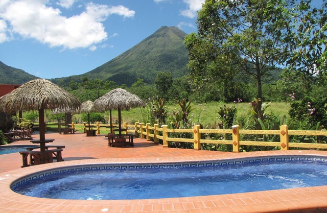 Hotel La Pradera del Arenal