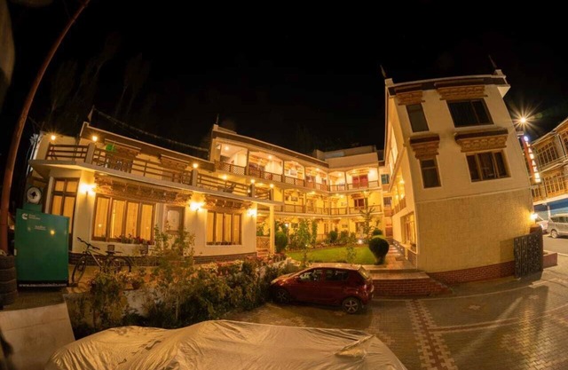 Hotel Ladakh Inn