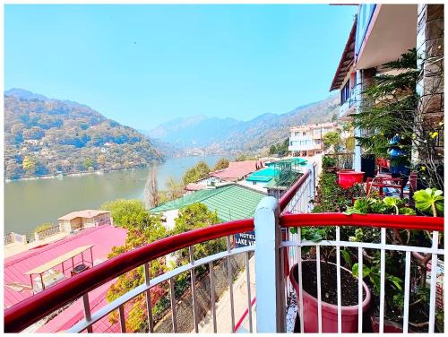 Hotel Lake Naini View - Restaurant &Free Wifi Available - Luxury Collection of Hotels with Spacious Room - Best Lake View Hotel In Nainital