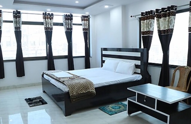 Hotel lalita palace Arrah