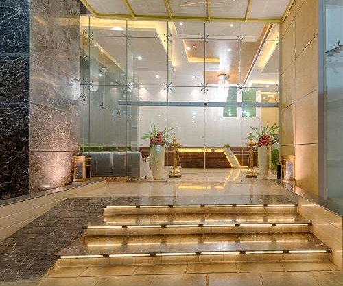 Hotel Lance International