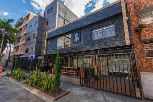 Hotel Lares 70 Laureles