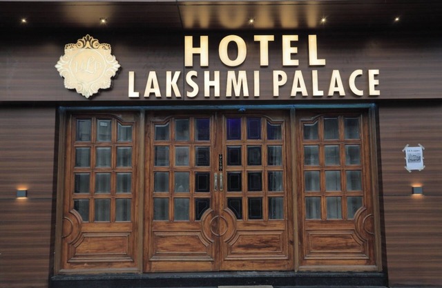 HOTEL LAXMI PALACE