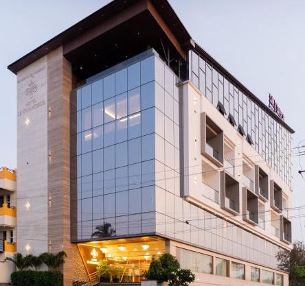 Hotel Le Grandeur