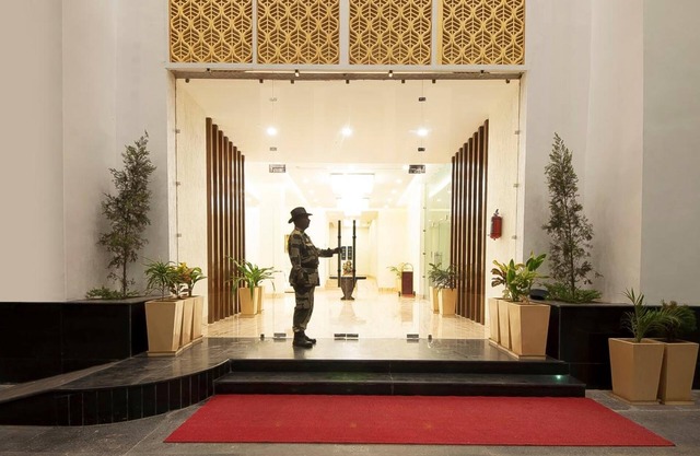 Hotel Le Roi Haridwar @ Har Ki Pauri Road