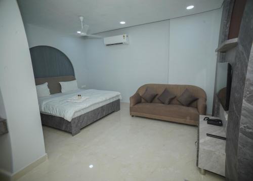 HOTEL LIME WOOD
