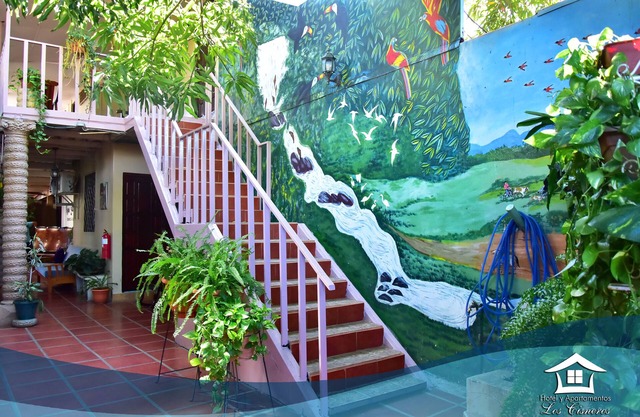 Hotel Los Cisneros