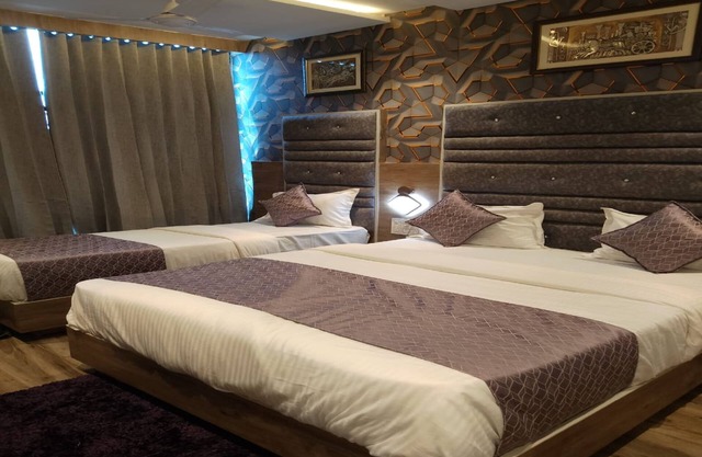 Hotel Lotus Villa
