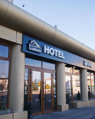 Hotel LUDMIR
