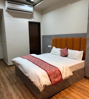 Hotel M-9