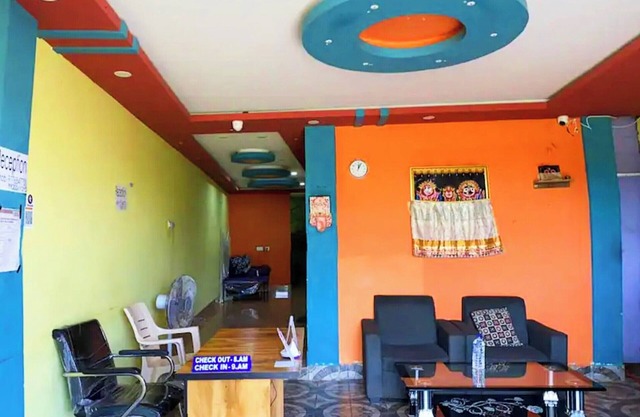 Hotel MM Guest House Puri Near Temple