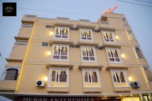 Hotel Maanvad Garh - V One pride by Noww Hotels