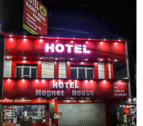 Hotel Magnet House