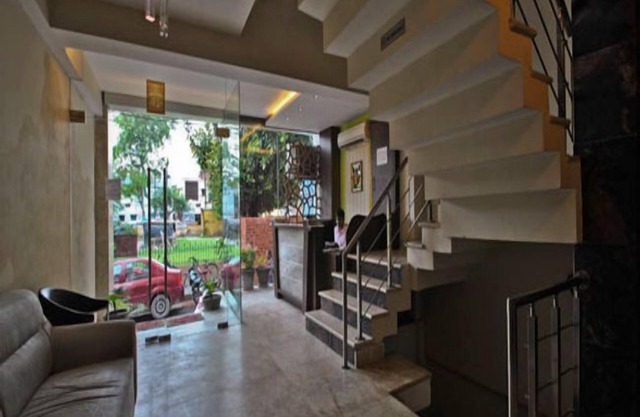 Hotel Mandiram