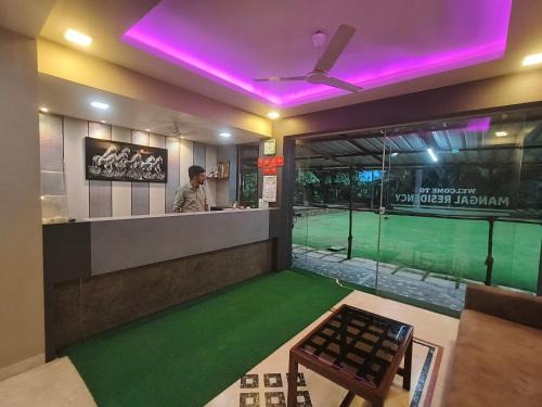 Hotel Mangal Residency Lonavala ! 600 Mts From Lonavala Railway Station ! Couple Friendly !