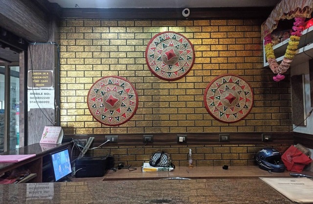 Hotel Manikanta
