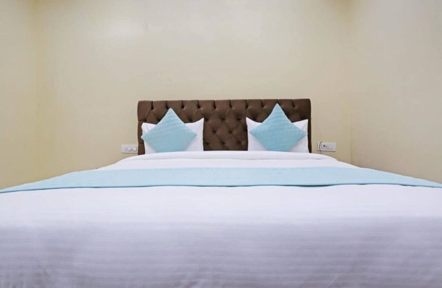 Hotel Mannat bhera enclave
