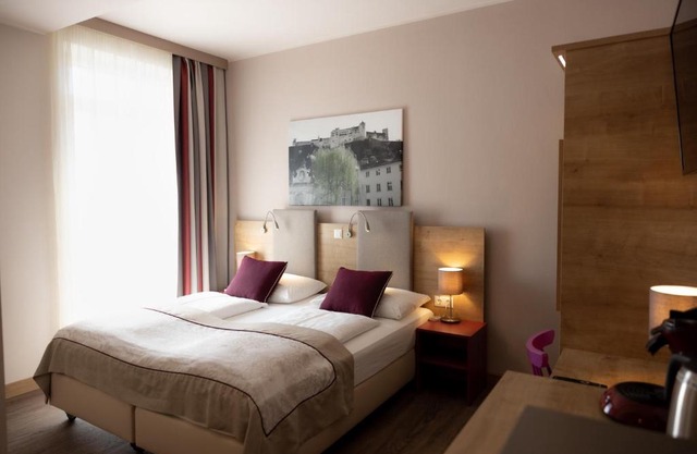 HOTEL max70