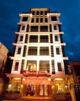 Hotel Maximillian