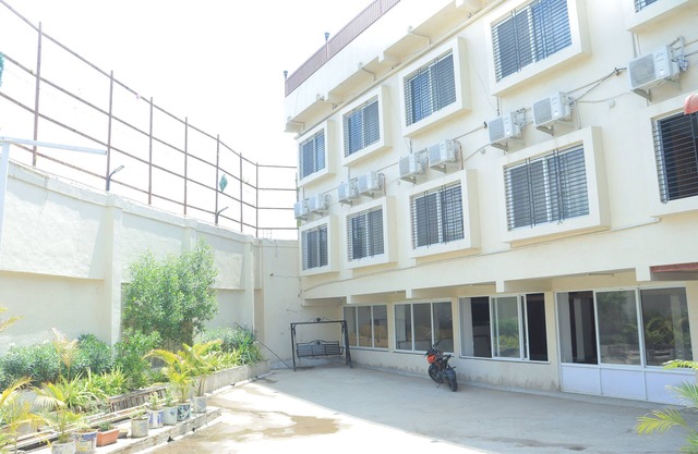 Hotel Mayur Residency
