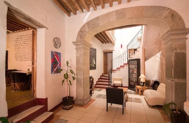 Hotel Meson Cuevano