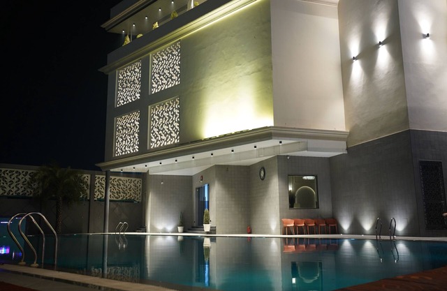 Hotel Millennium
