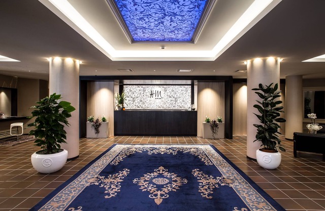 Hotel Mirage