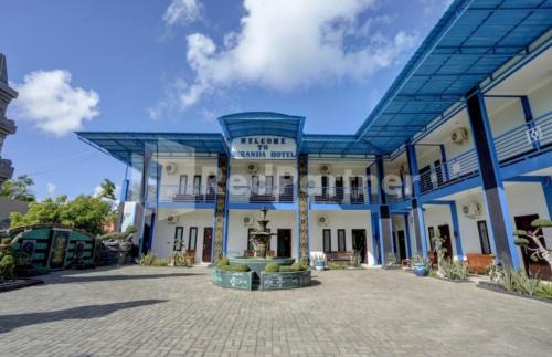 Hotel Miranda Bawean Mitra RedDoorz