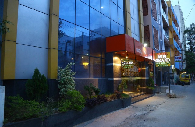 Hotel MN Grand