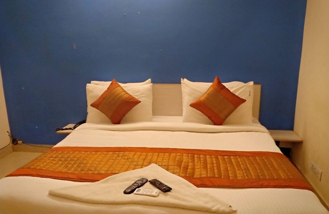 Hotel Mohan Noida