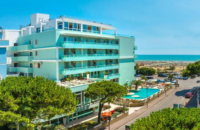 Hotel Montecarlo