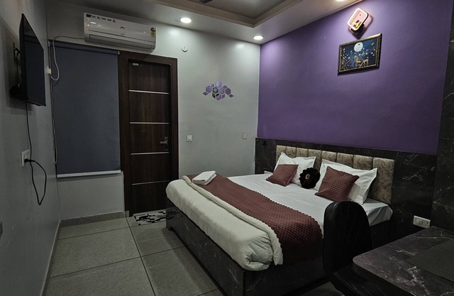 Hotel MoonLit Noida