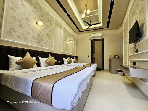 Hotel Motherland