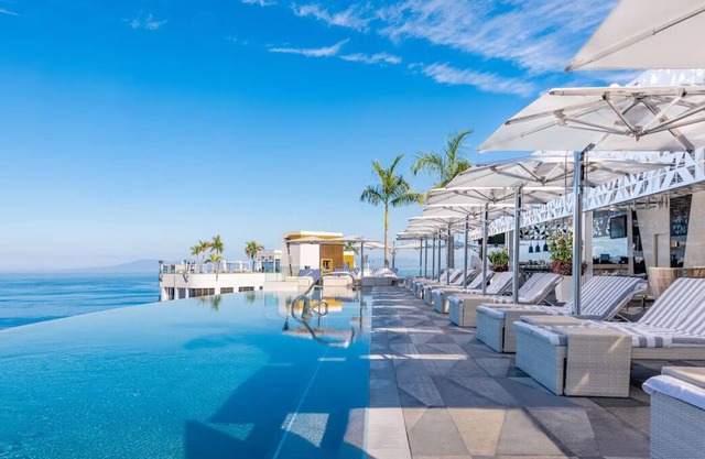 Hotel Mousai Puerto Vallarta Spa & Resort